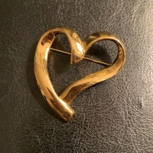 Vintage Trifari Heart Pin